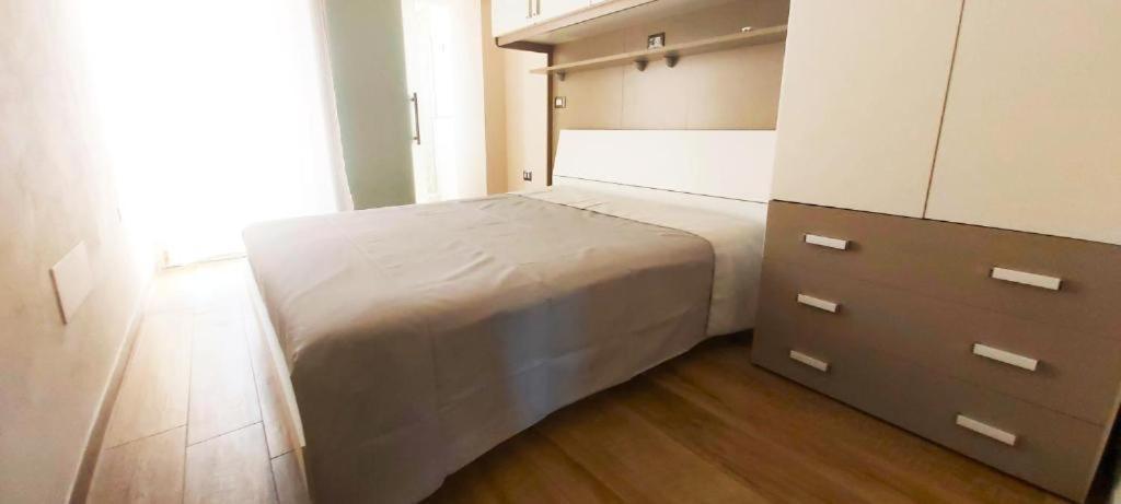 Le Scalette Bed & Breakfast Ла Мадалена Екстериор снимка